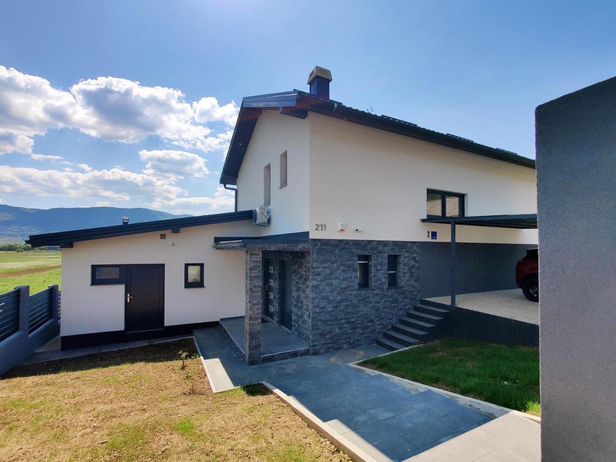 Villa Biser Gacke Sinac Exterior photo