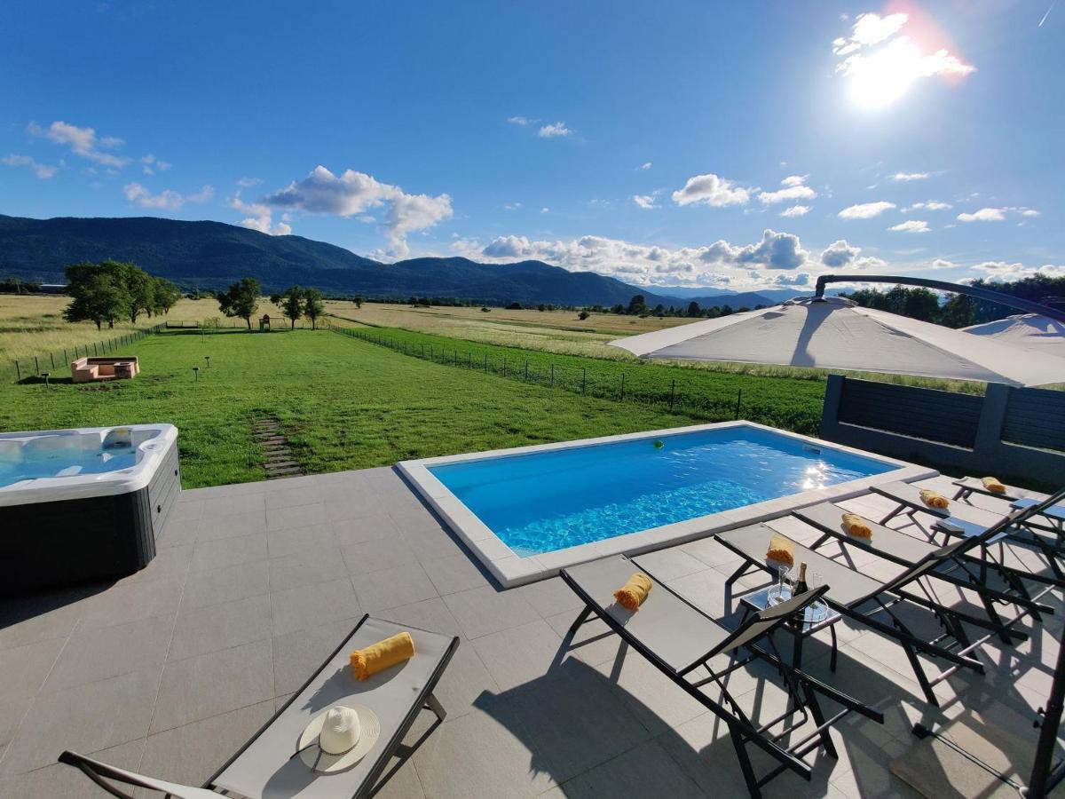 Villa Biser Gacke Sinac Exterior photo