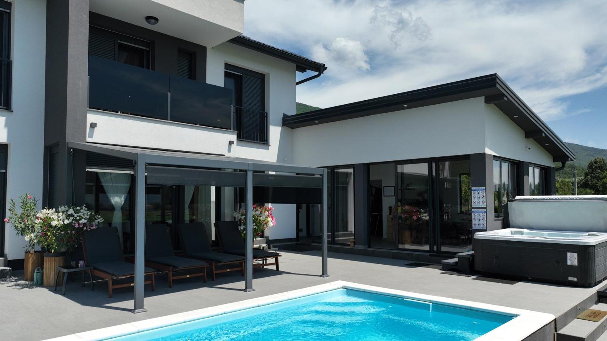 Villa Biser Gacke Sinac Exterior photo